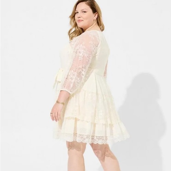 Festi Lace Clip Dot Mini Dress torrid - Picture 10 of 13